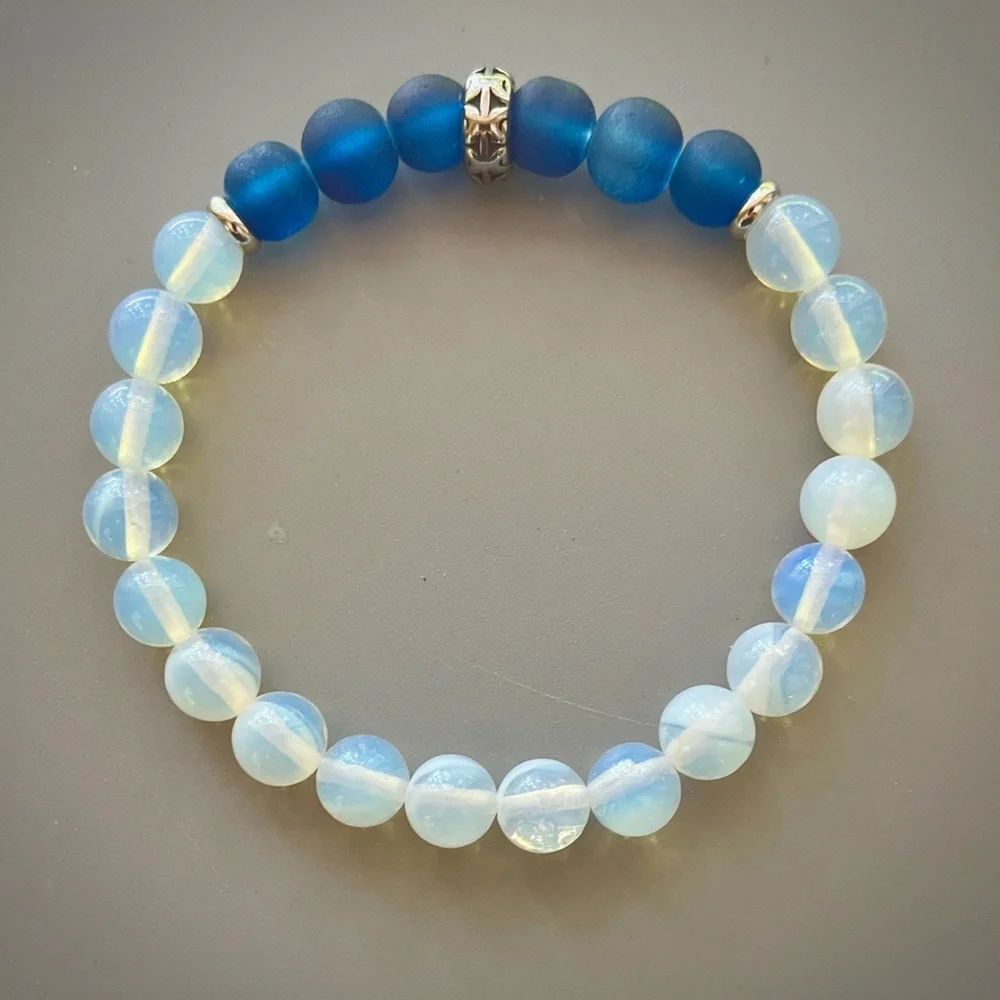 Dark Blue Sea Glass and White Opalite Handcrafted Beaded Bracelet - Picture 3 of 4